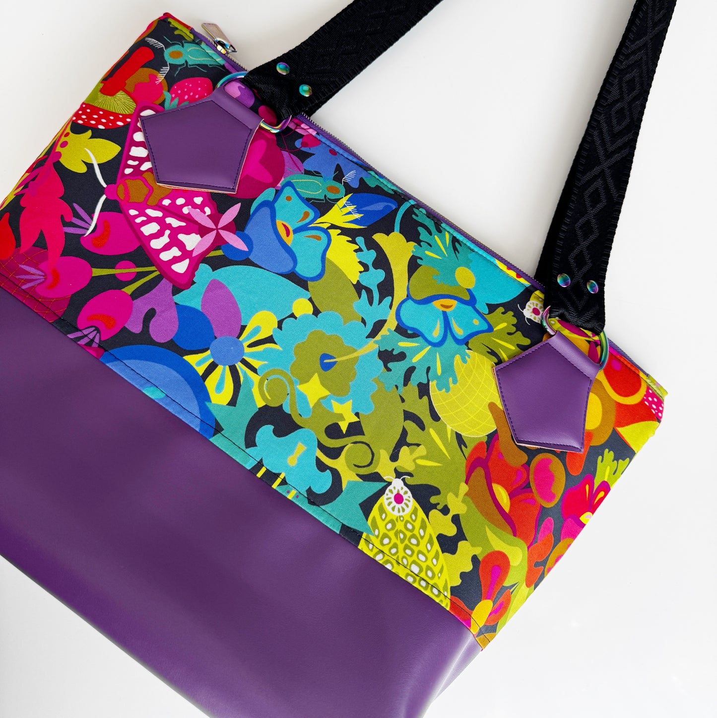 Santorini Tote KIT with Alison Glass fabric