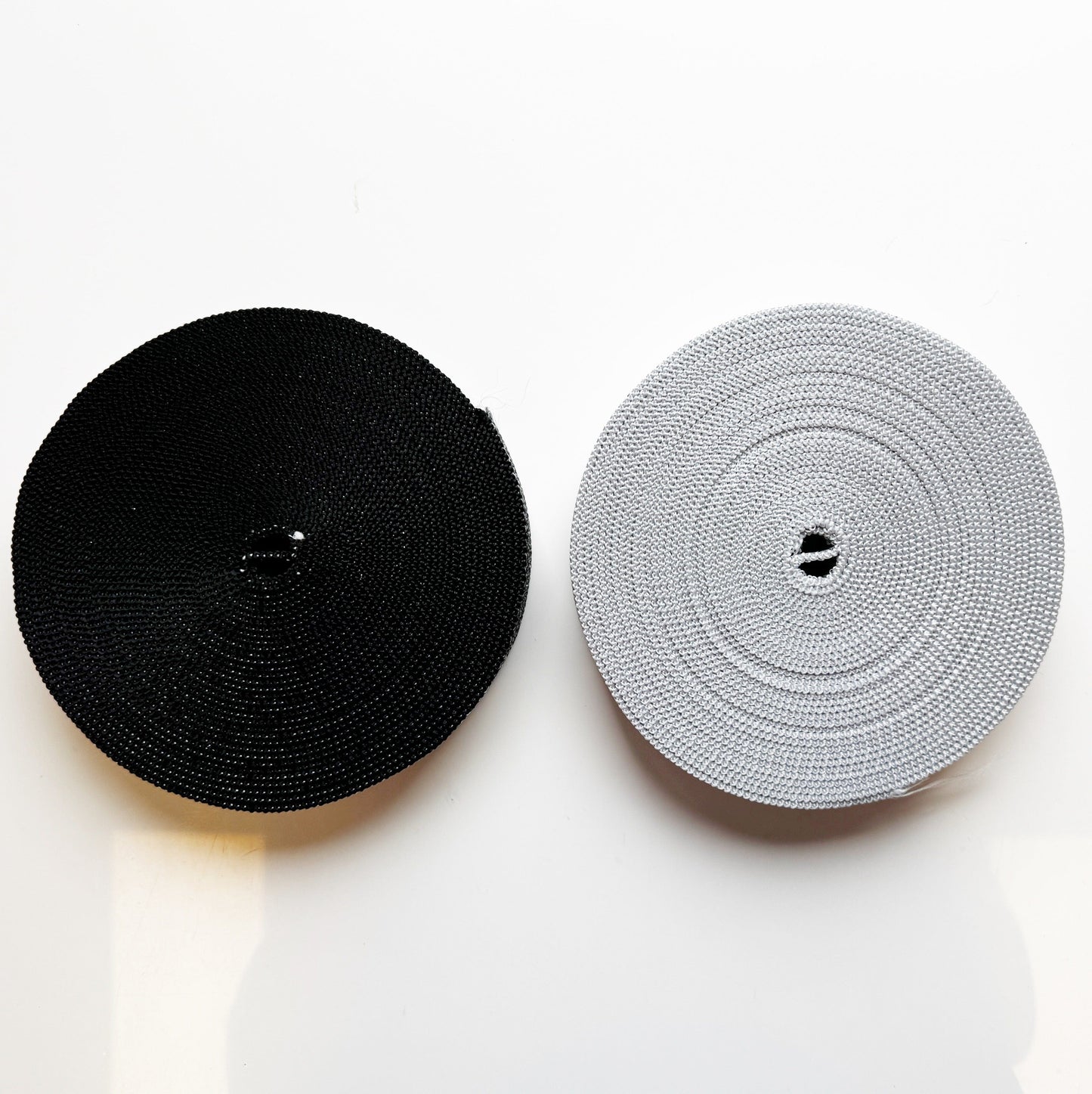 Black and gray webbing rolls (CD591C78-6834)