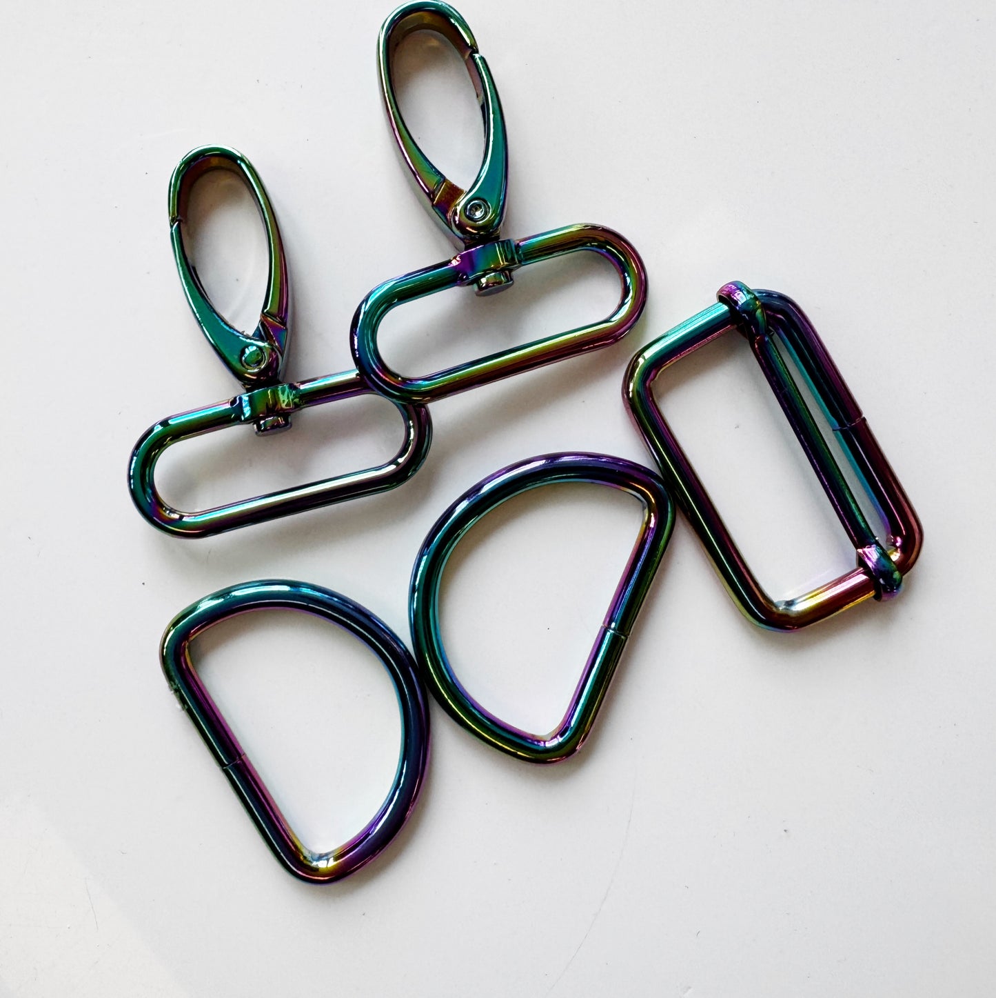 rainbow bag hardware set including D rings slider and lobster clasps