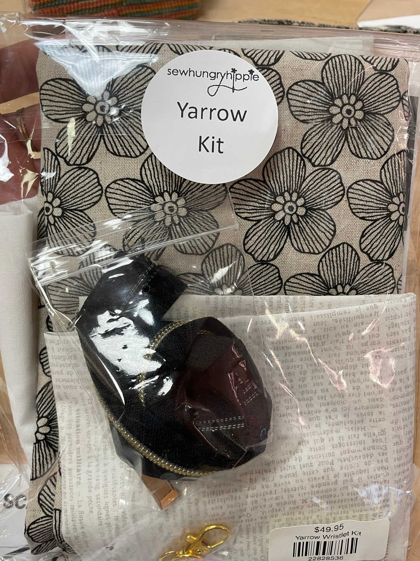 Yarrow kit canvas