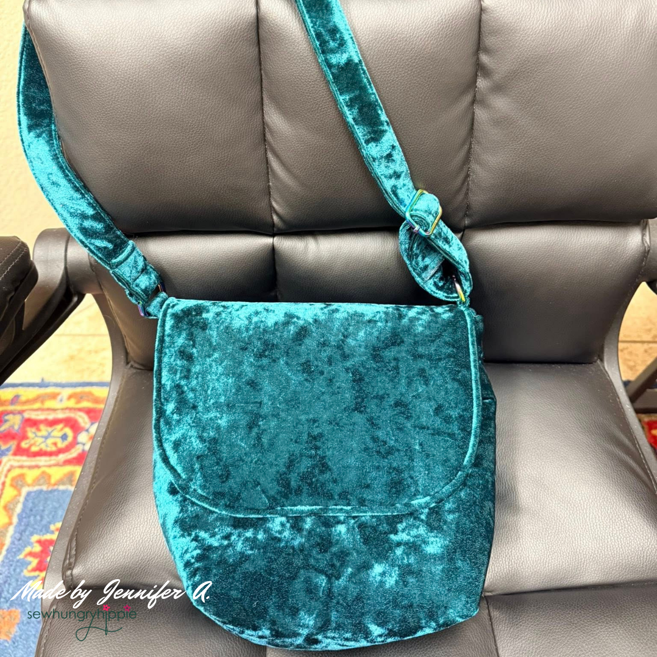 IRIS Messenger Bag PDF sewing pattern