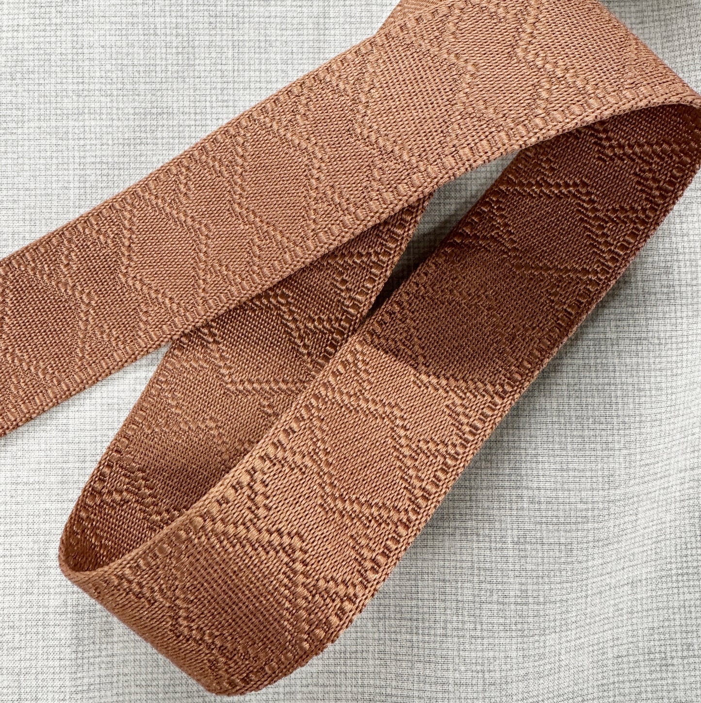 Brown patterned webbing (665BC022)