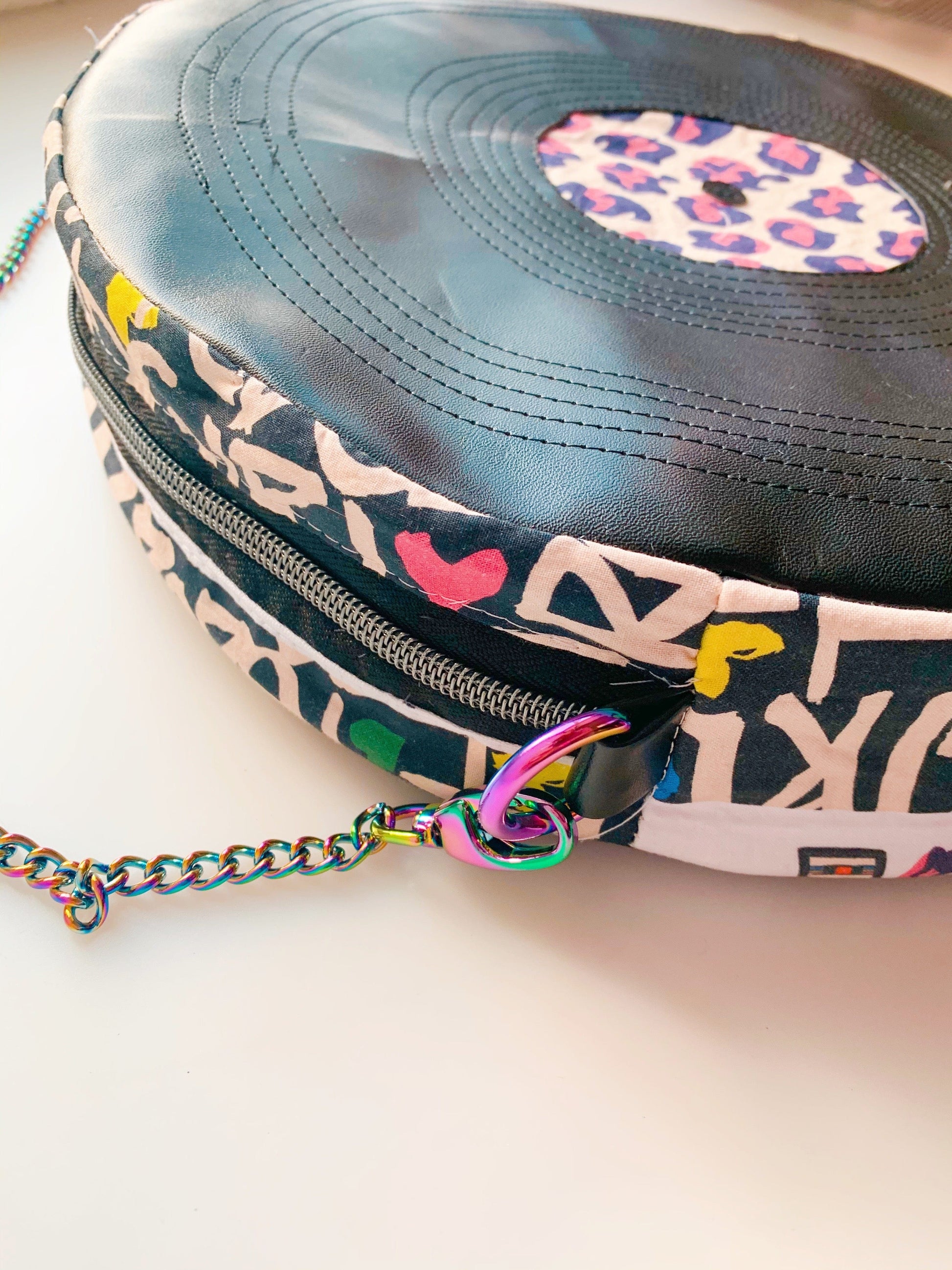 ACS_0849 - Vinyl record purse with colorful chain