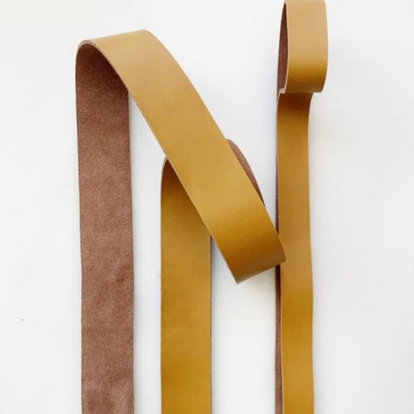 Light brown leather strap detail