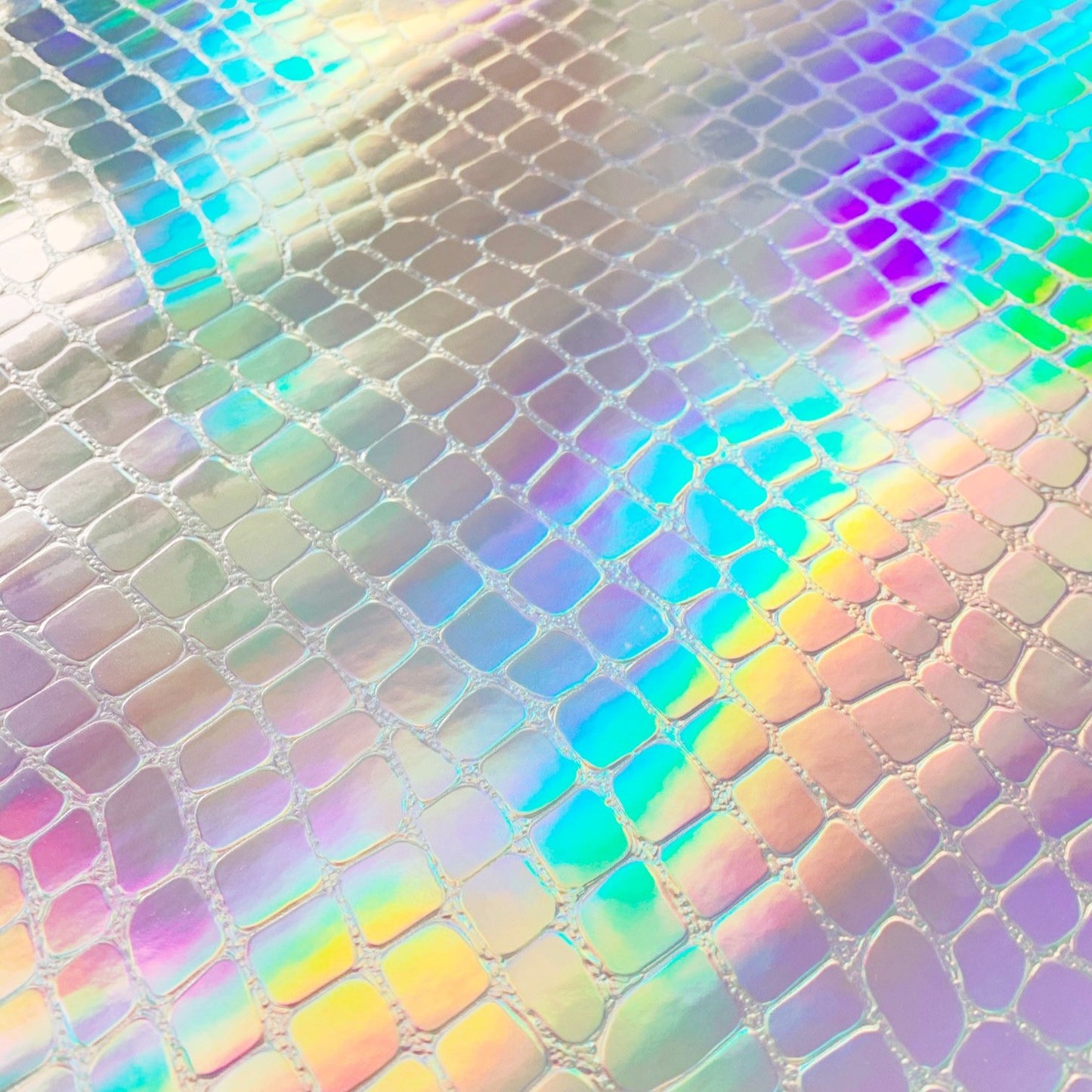 Silver Croc vinyl 18 x 56