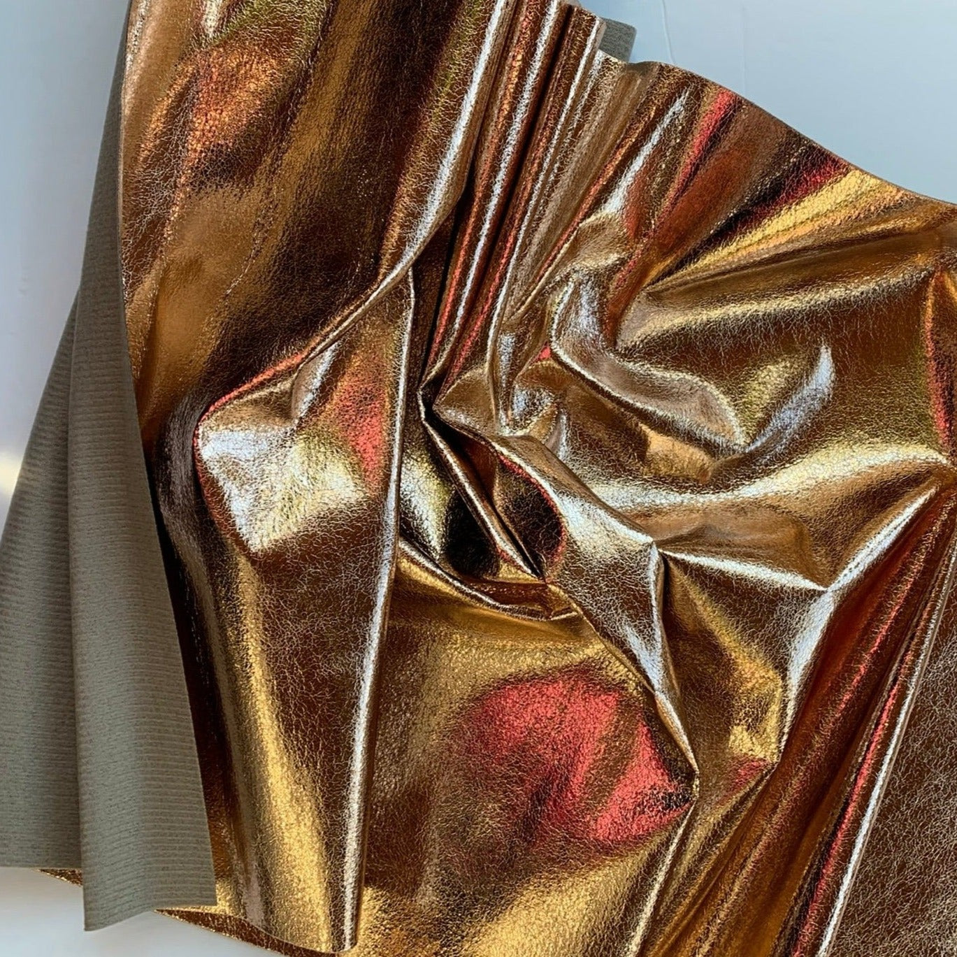 Soft vinyl Rose Gold 18x56