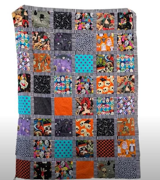 Halloween stashbuster quilt