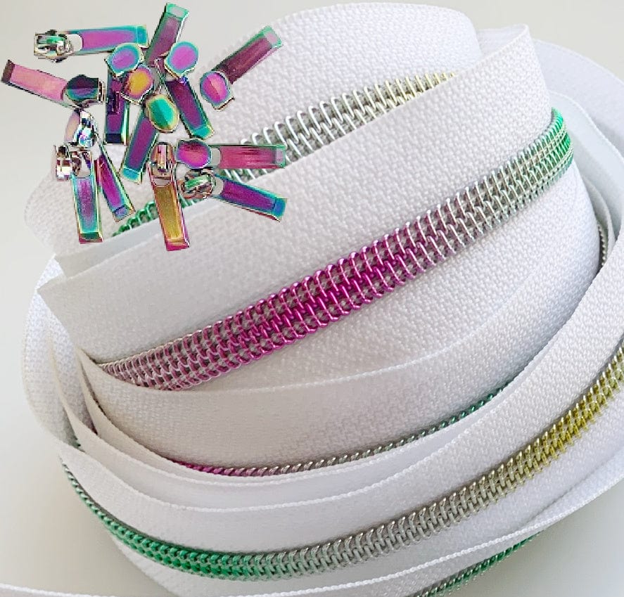 White rainbow zipper with original pulls