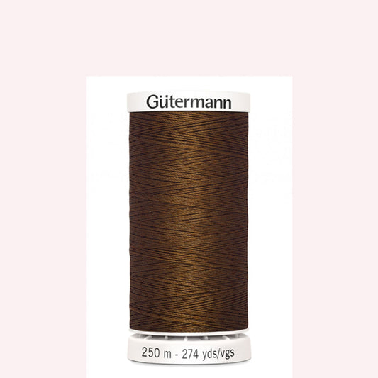 Gutermann Thread cinnamon brown 554