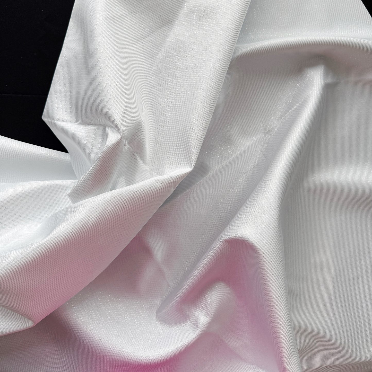 White Shimmer Fabric / large cut