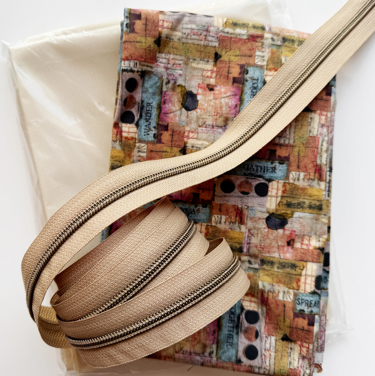 Weekly Vinyl & Fabric Matchups Bundle – Bag Making Craft Supplies Oct 28