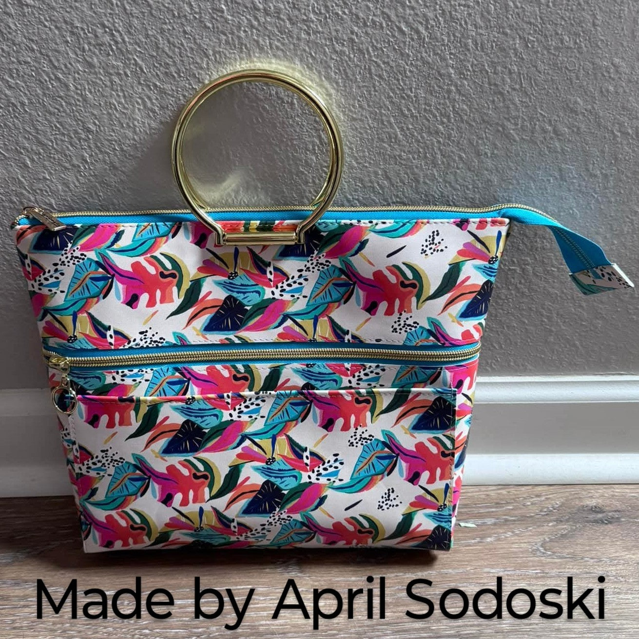 Arlo Bag PDF sewing pattern floral animal print in blue white gold handle