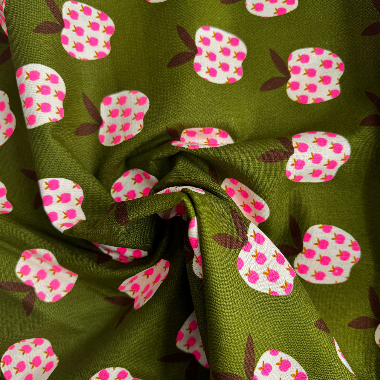 Big Apple Canvas Fabric Neon Pink – 36" x 44"