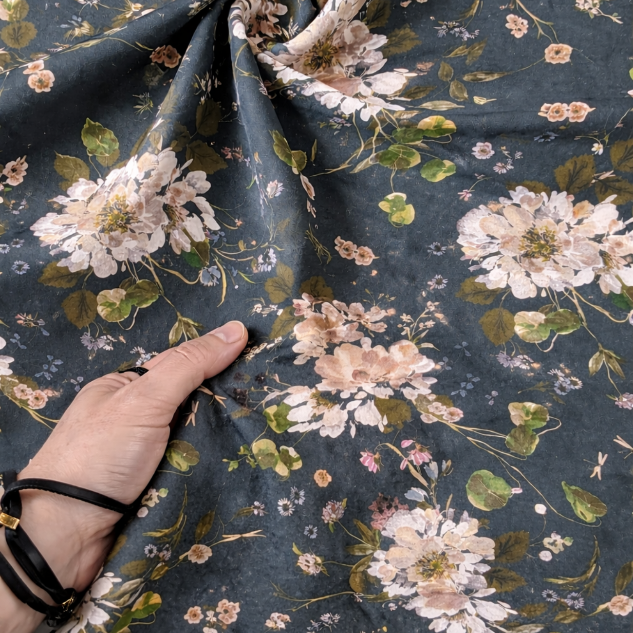 Bloomfield Peony Garden 108" Wideback | Kelly Ventura for Windham Fabrics