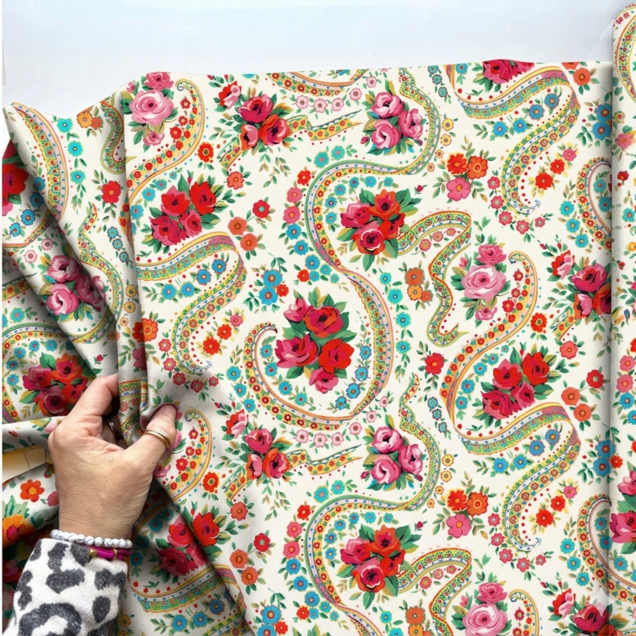 Breeze in Multi – Joyful by Sarah Campbell for Free Spirit Fabrics