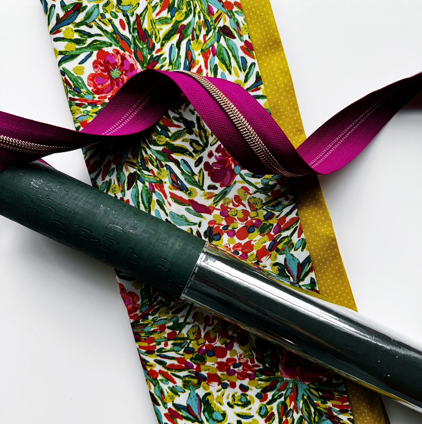 Weekly Vinyl & Fabric Matchups Bundle – Bag Making Craft Supplies June 10