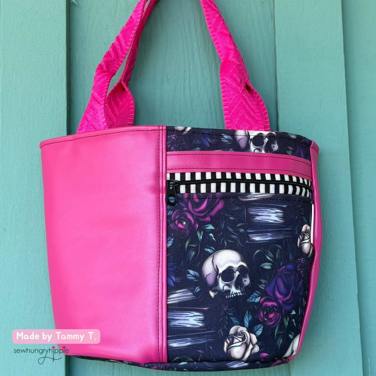 Noodlehead Crescent Tote Sewing Pattern – Printed Booklet