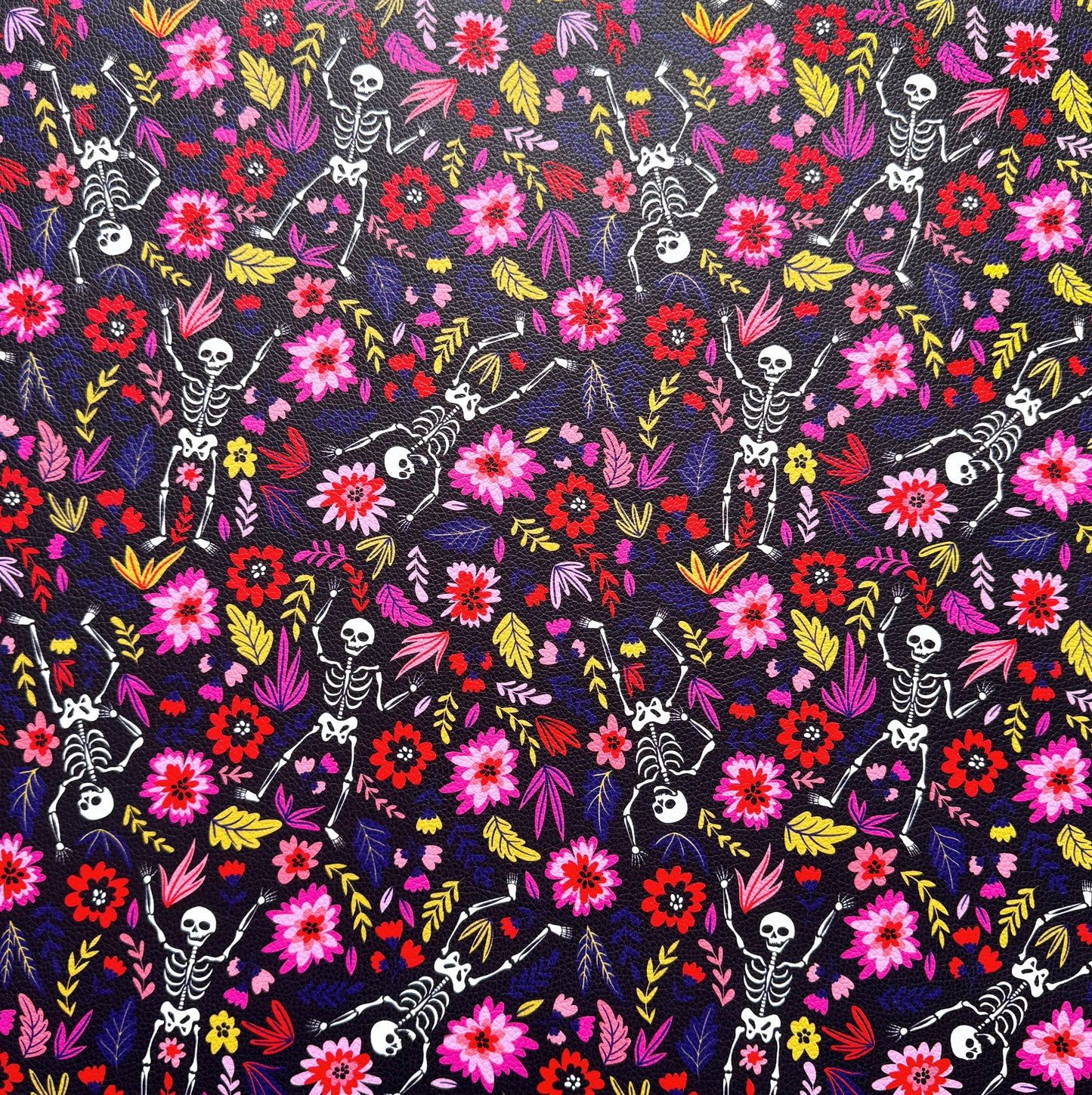 Skeleton Vinyl roll / sew hungryhippie