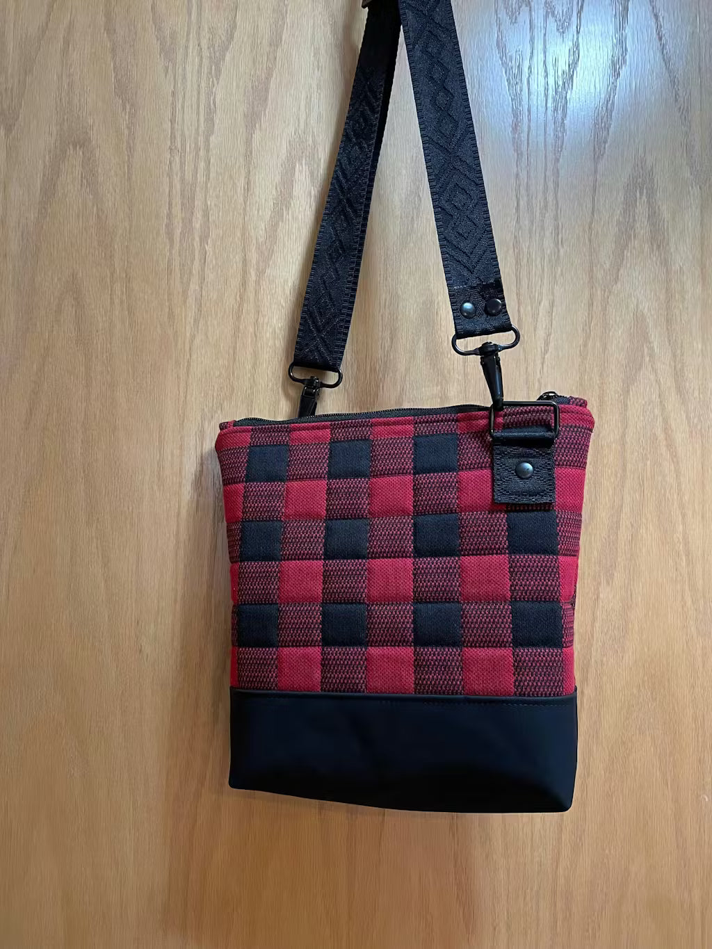 Faux Suede MatteBlack - new style less texture
