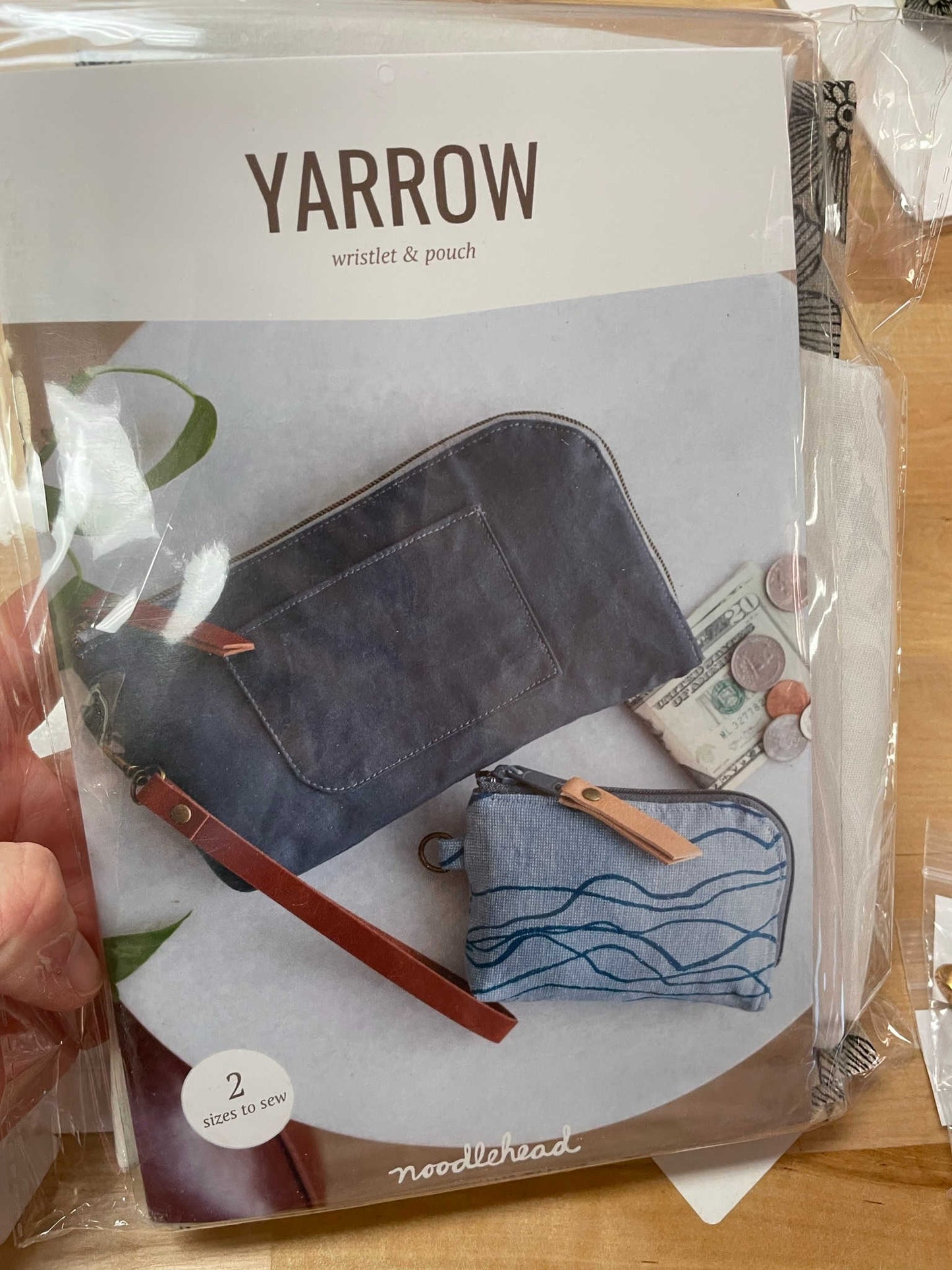 Yarrow kit canvas