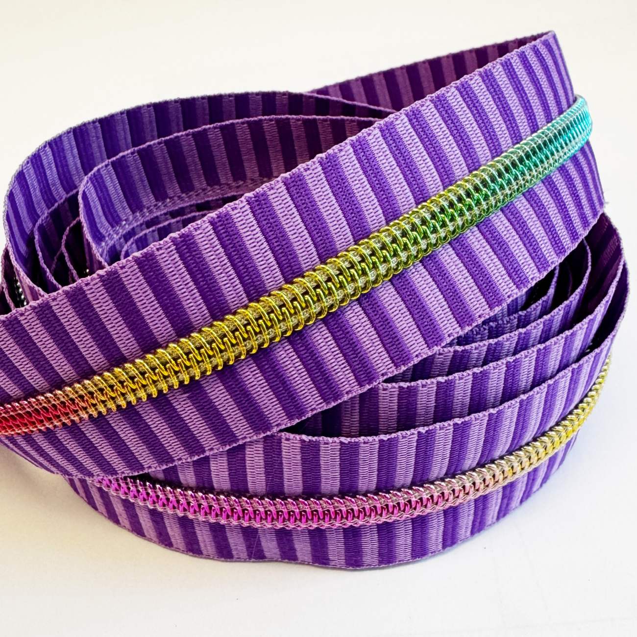 Purple Striped Jacquard Woven Zipper Tape – #5 Nylon Continuous Zipper 3 Yards | Rainbow Iridescent Teeth