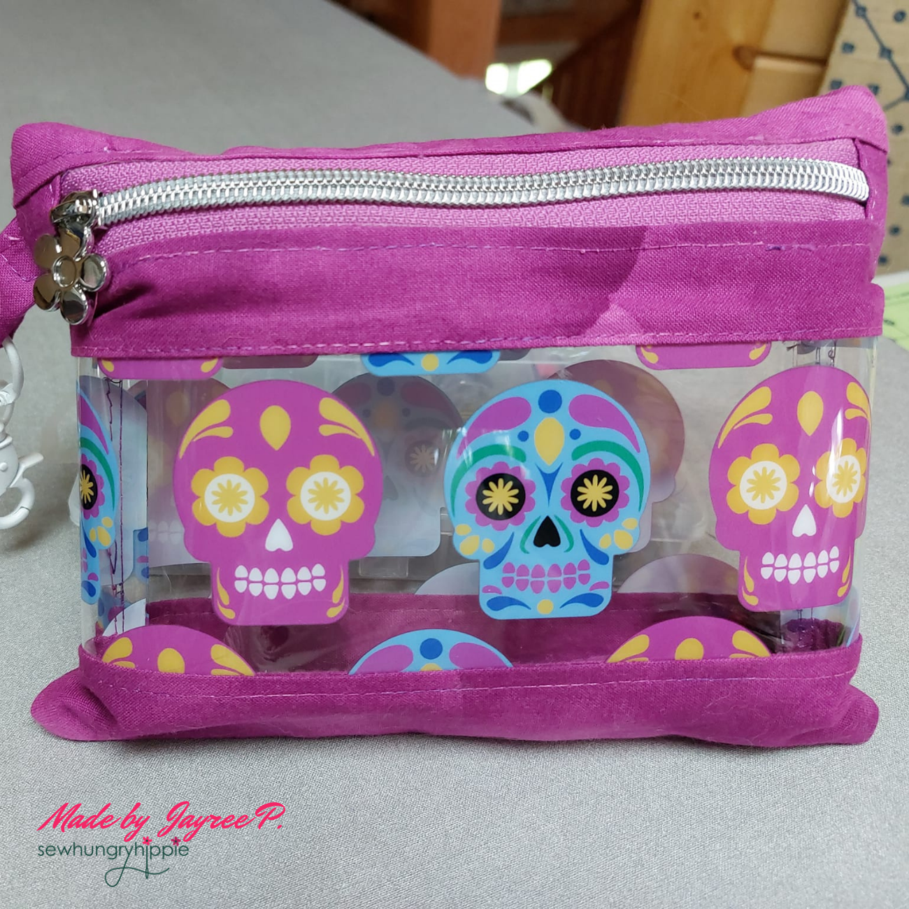 cosmetic bag made with sugar skull clear TPU vinyl for travel organization
