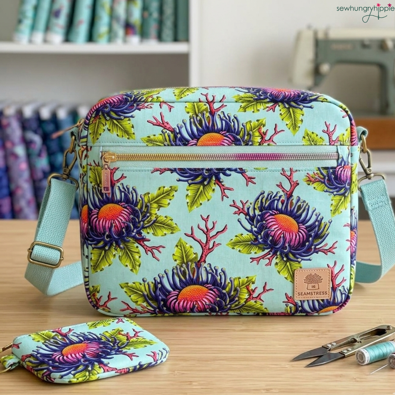 Tula Pink Friends & Anemones - Seafoam