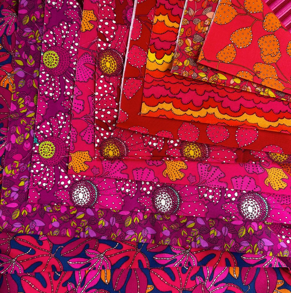 FuchsiaFire9-YardBundle_QuiltingCottonfromSallyKelly