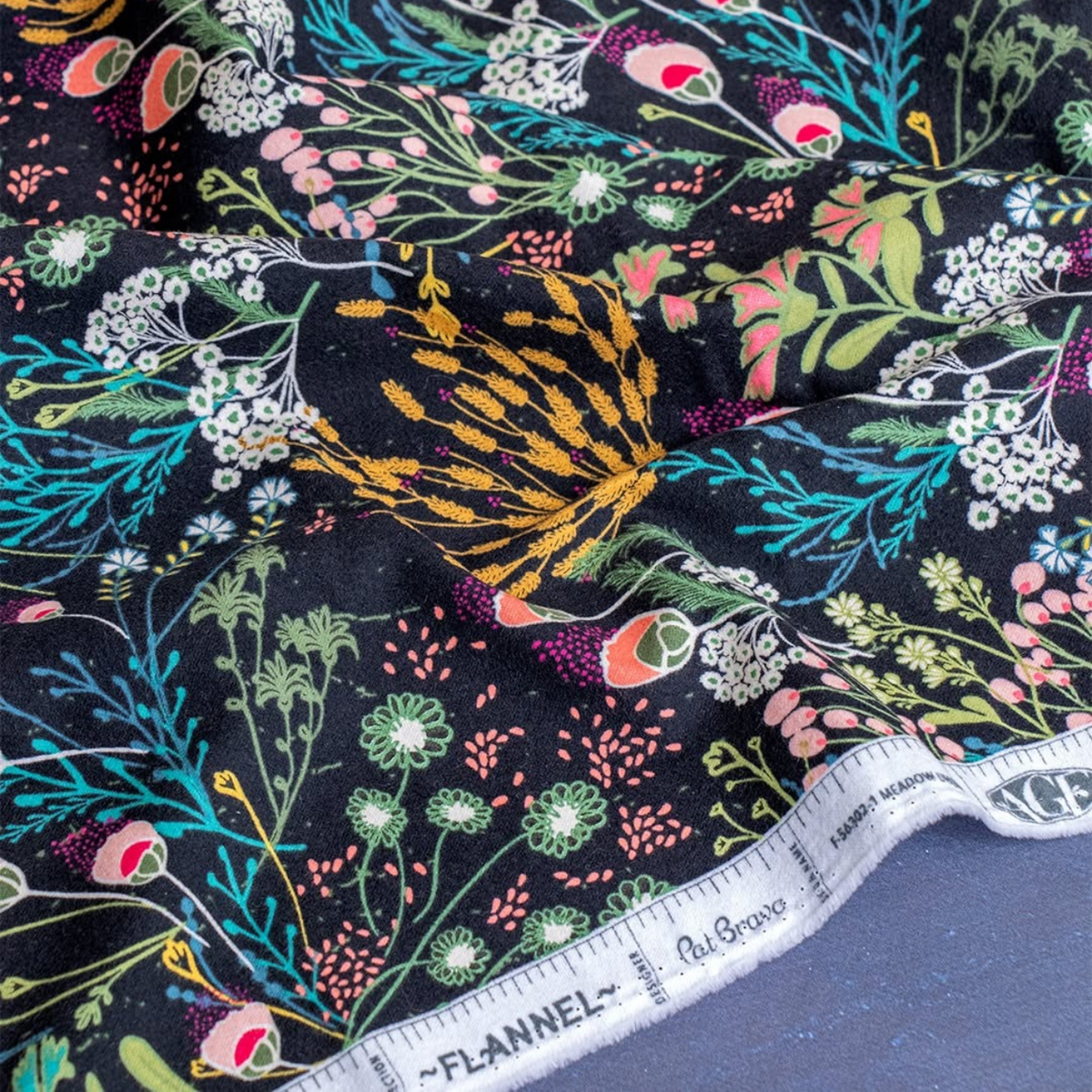 Meadow Umbra cotton flannel with selvage