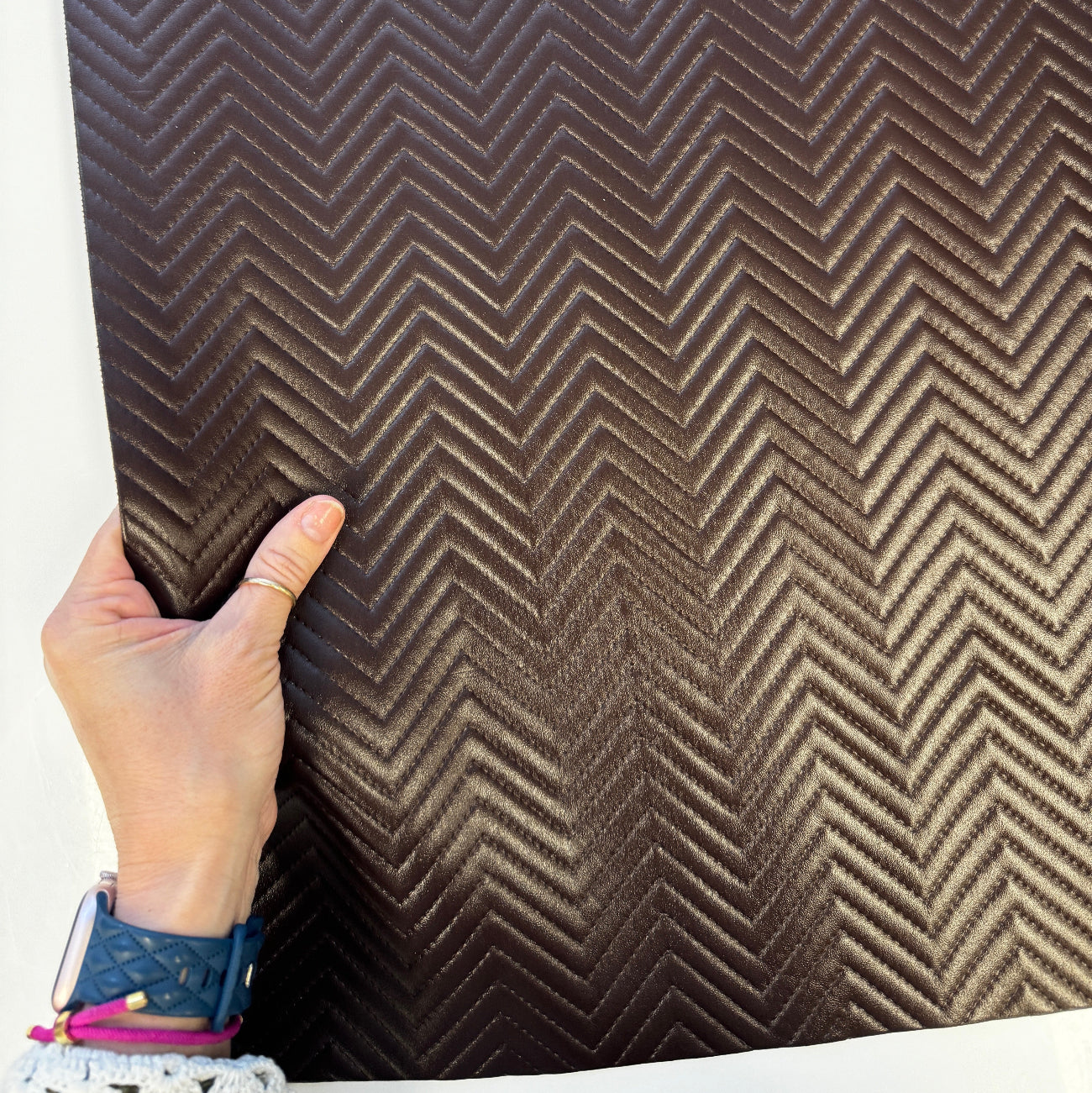 Pre-Quilted Vinyl – Dark Brown Chevron