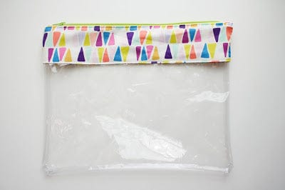 Clear vinyl zipper pouch tutorial