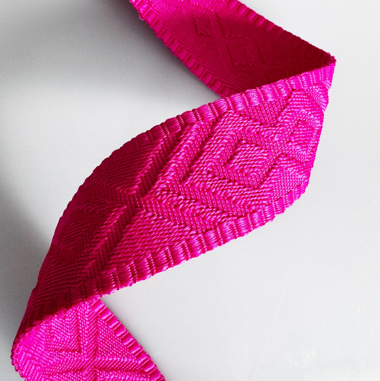 Fuchsia pink 1.5 inch wide premium geometric woven jacquard strapping for DIY purse handles and bag making