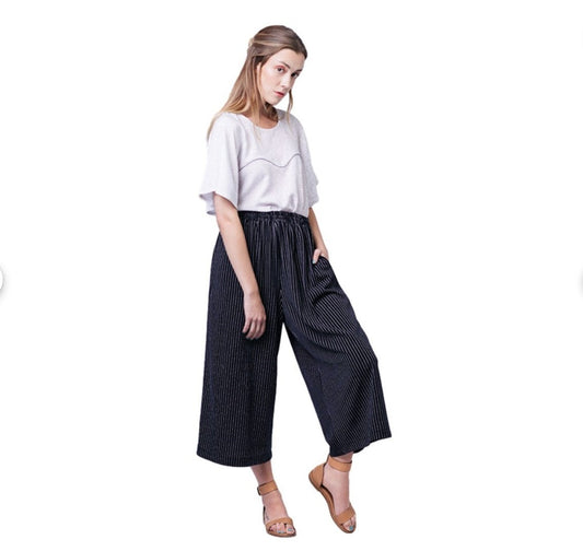Ninni Culottes pants sewing pattern by Named