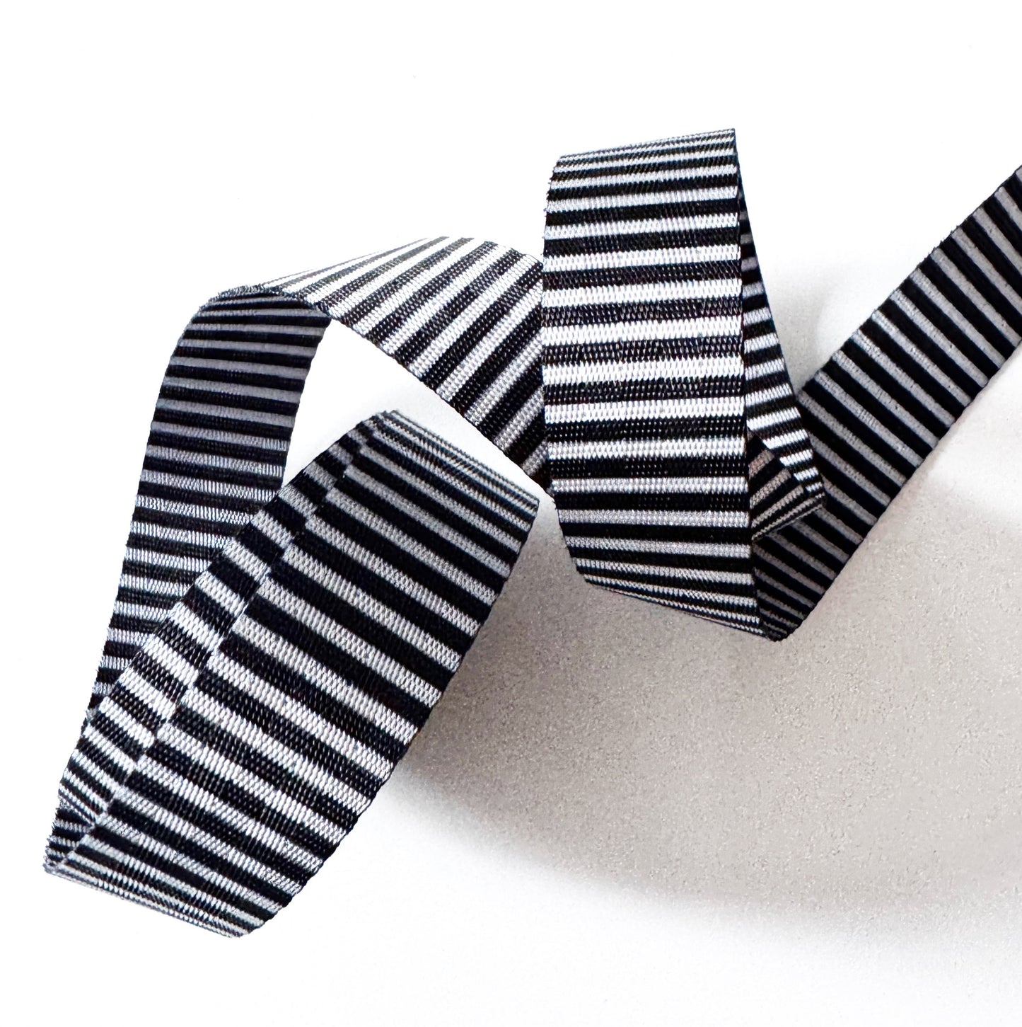 black and white pinstripe striped seatbelt webbing straps