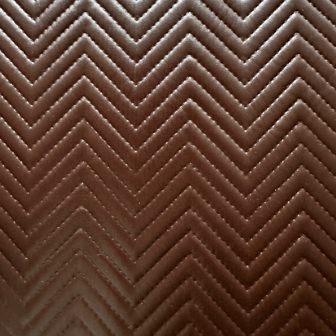 Close-up of a brown zigzag pattern
