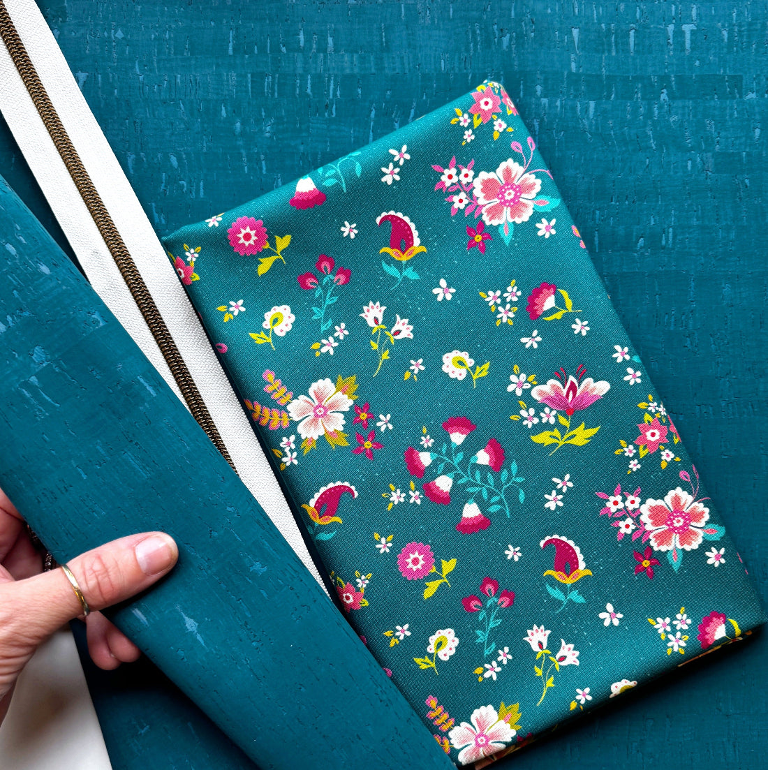 Teal cork fabric for sewing bags with coordinating fabric and zipper tape