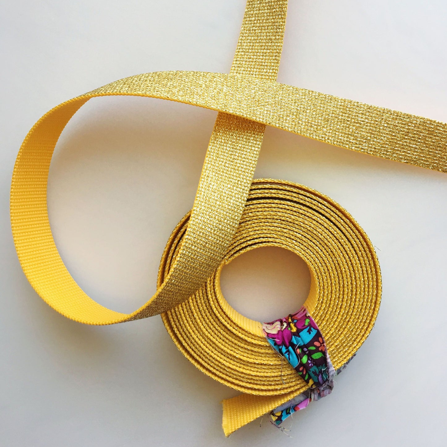 Glitter Webbing Gold